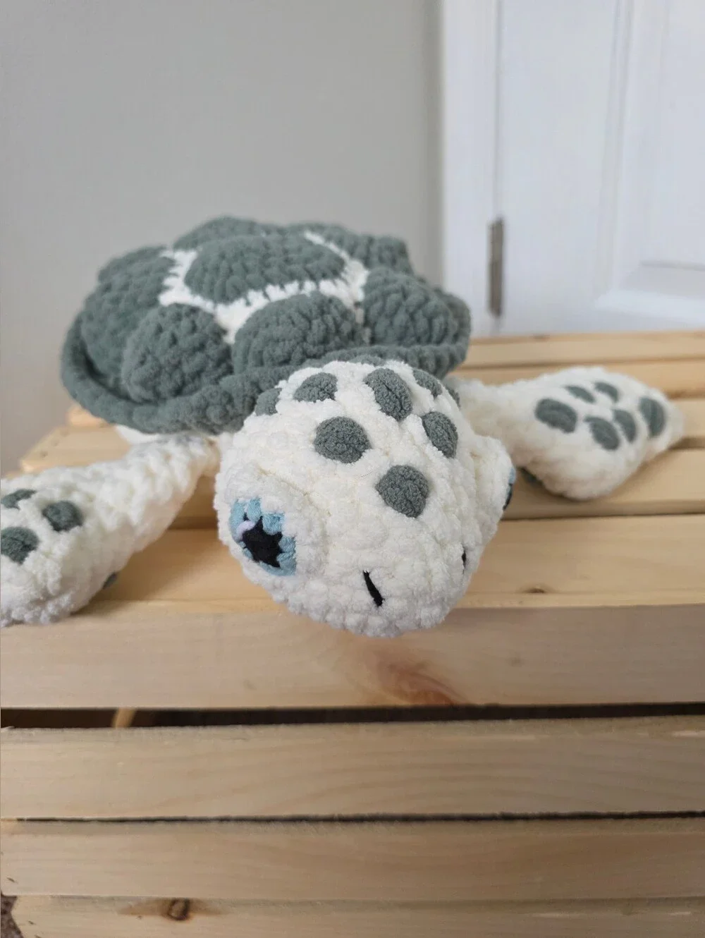 Plush Crochet Turtle Pet Toy - White and Gray